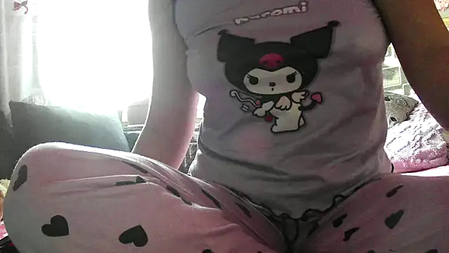 LisaPuree online show from March 18, 5:23 am