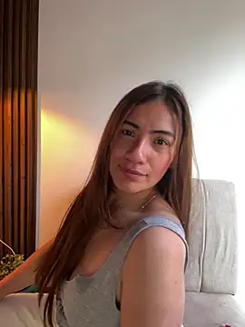 emmily d online show from July 29, 8:53 pm
