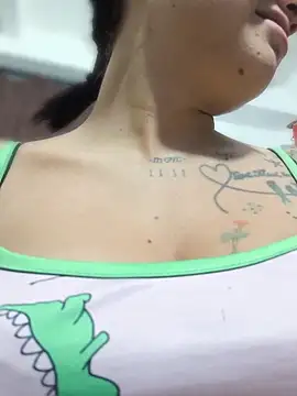 LorenRosse online show from June 12, 4:09 am