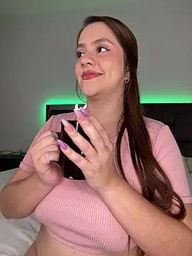 Sthef Castle online show from February 6, 12:30 pm