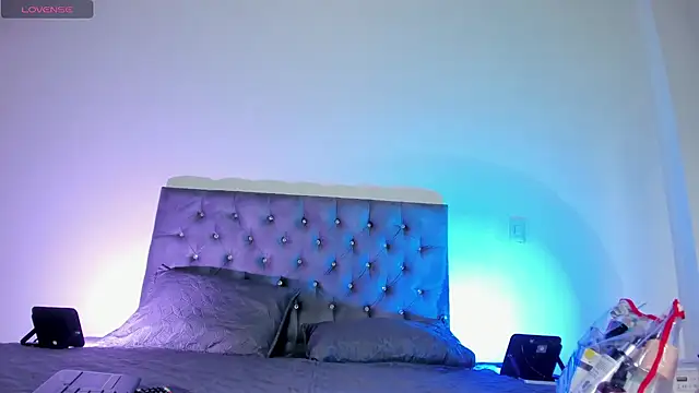 Daila 20  online show from October 11, 1:47 pm