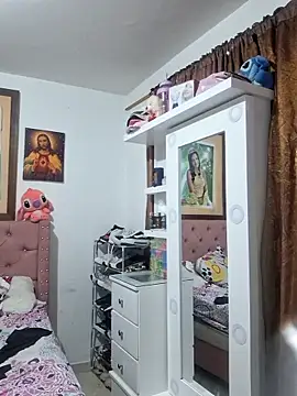 Daila 20  online show from January 6, 6:33 pm