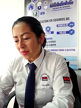 Snapshot of MARIANA-12_ chatting on October 16, 2:41 pm MARIANA-12 online show from October 16, 2:41 pm