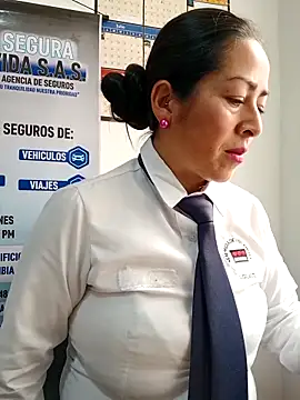 Snapshot of MARIANA-12_ chatting on September 26, 2:25 pm MARIANA-12 online show from September 26, 2:25 pm
