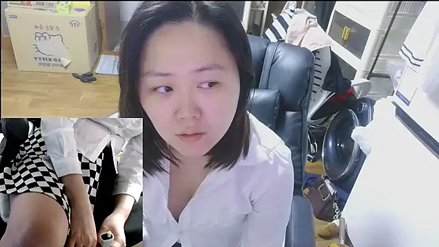 rami0428 online show from December 16, 8:20 am