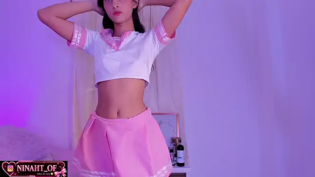 ninaht online show from July 27, 9:23 pm