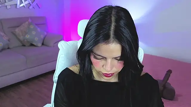 Eliie Ruizz online show from May 16, 4:48 am