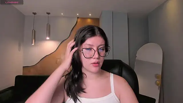 AmberFarrell online show from June 6, 8:26 pm