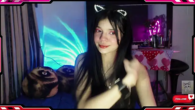 Snapshot of Sarahgin chatting on September 14, 10:02 am Sarahgin online show from September 14, 10:02 am