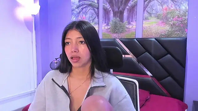 KimberlyVillaLobos online show from November 22, 12:52 pm