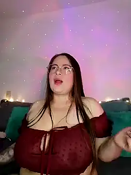 soofy   online show from October 19, 2:30 pm