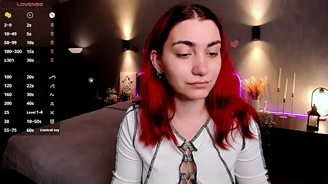 hannacheekss  online show from July 31, 2:12 am