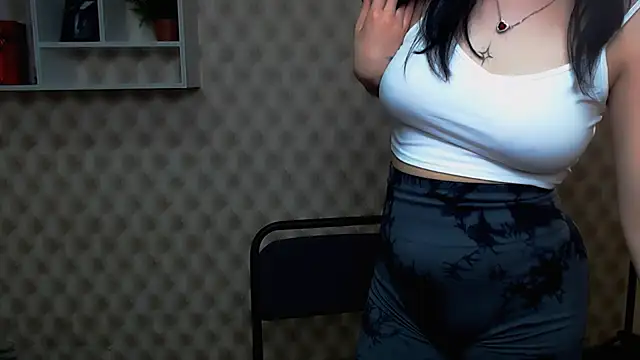 Snapshot of AliceSexyyy_ chatting on September 28, 10:53 am AliceSexyyy online show from September 28, 10:53 am