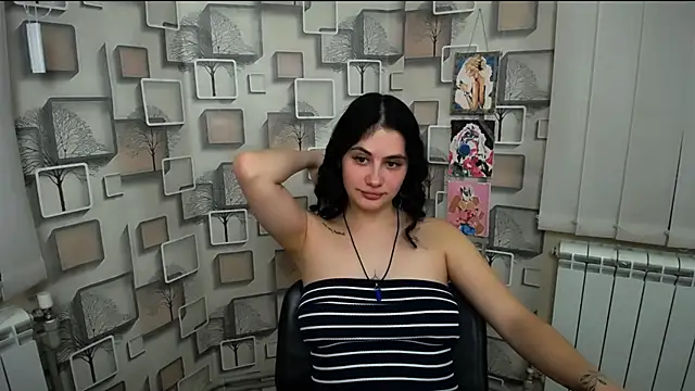 Snapshot of AliceSexyyy_ chatting on October 14, 11:35 am AliceSexyyy online show from October 14, 11:35 am