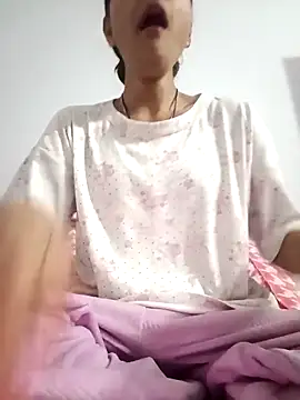 Nandundi online show from December 3, 7:16 pm