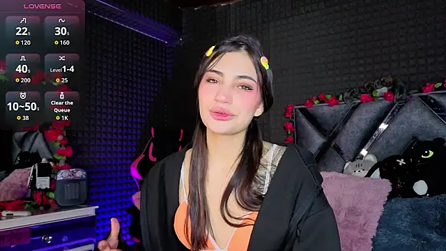 SolBeaumont1 online show from March 3, 1:22 am