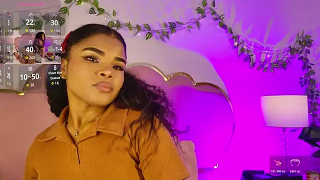 NahiaraReina online show from February 27, 1:44 pm