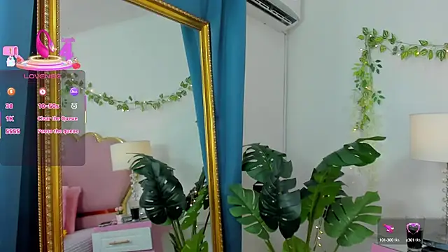 NahiaraReina online show from September 16, 1:41 pm