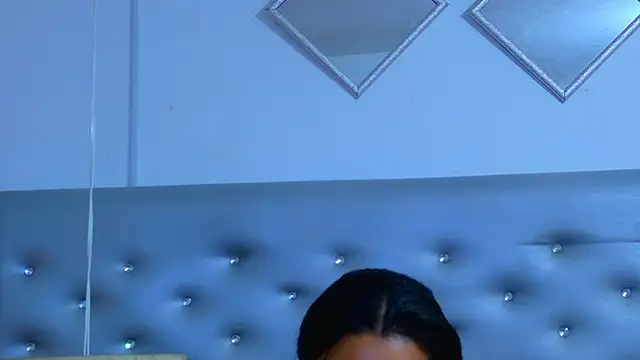 EileenBenzon online show from July 10, 4:13 am