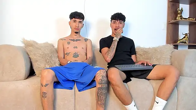 Ian and Noah online show from March 11, 12:26 am