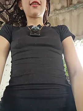 sweet outdoor charm online show from July 23, 2:36 pm