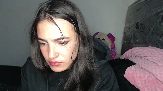 skinny sweet2411 online show from January 17, 5:04 am