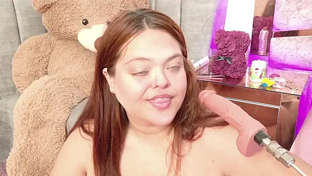 Dakota-Bruce online show from November 30, 5:39 pm