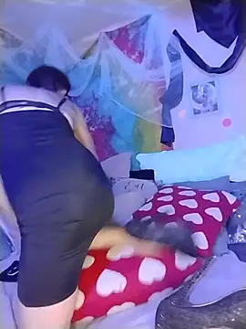 ivylee31 online show from July 4, 1:23 am