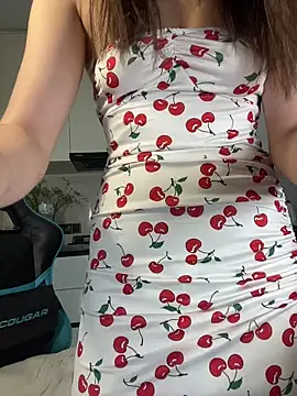 CurlyLara online show from July 2, 8:42 am