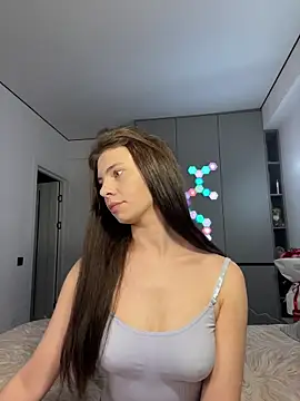 CurlyLara online show from February 10, 3:26 pm