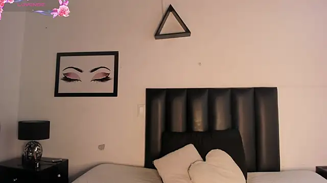 Khenta Michells online show from January 6, 11:14 am