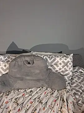 MsPink Flamingtoes544 online show from January 17, 12:23 pm