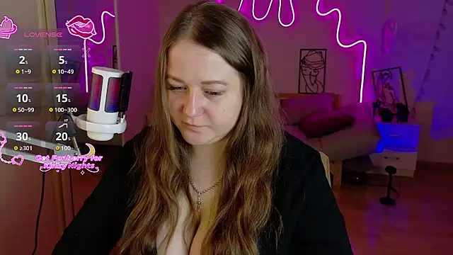 LizzyShine online show from November 7, 4:56 pm