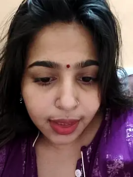 Your-Poonam online show from August 1, 8:33 pm