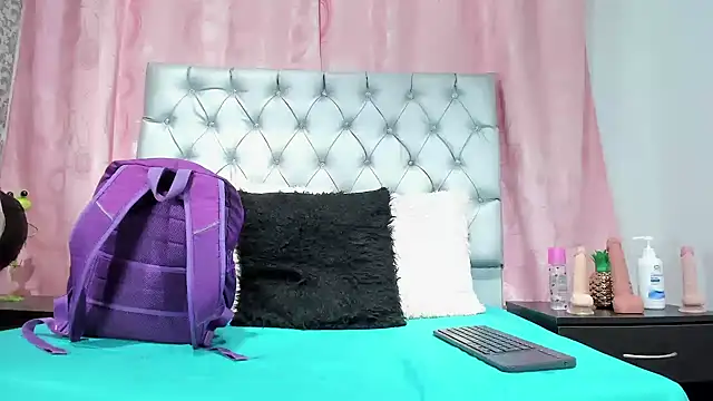 veneno hot online show from November 24, 1:02 pm