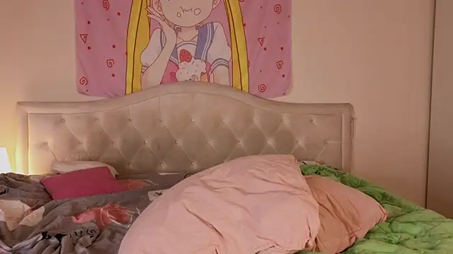 Snapshot of HanaMitsuri chatting on October 21, 6:12 pm HanaMitsuri online show from October 21, 6:12 pm