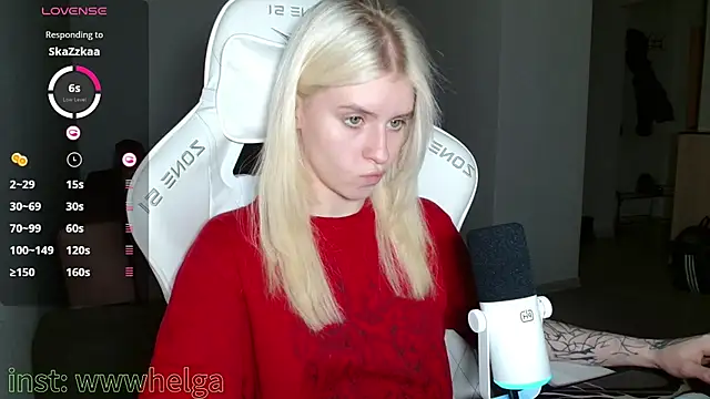 LizaKisses online show from October 10, 12:10 pm