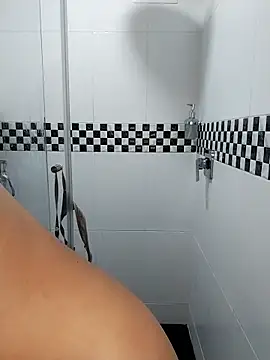 Nanda Vixen online show from September 28, 9:42 pm