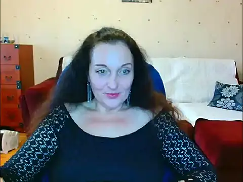 Alice3694 online show from April 3, 7:17 am