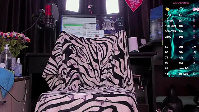 Raissa sky26 online show from July 5, 2:51 am