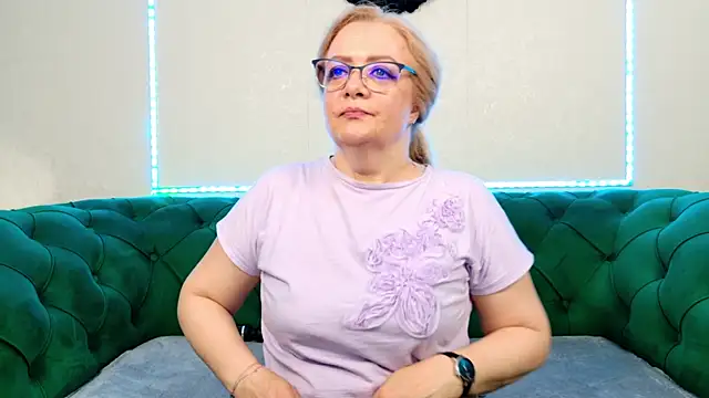 IvanaCharm online show from June 25, 3:28 am