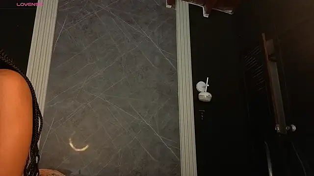 YummyDuooo online show from January 6, 5:38 pm