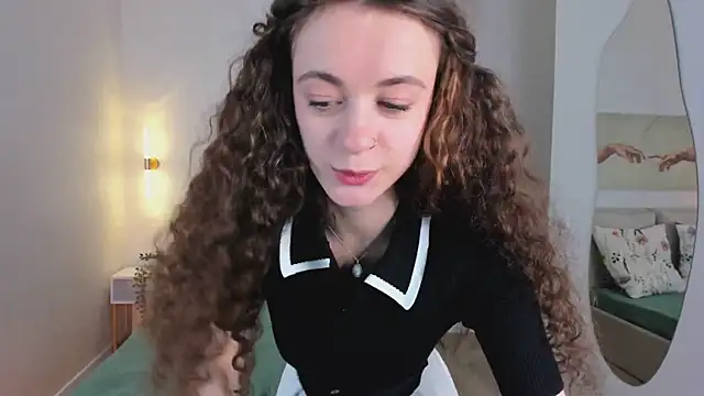 Curly Moon online show from June 20, 2:42 pm