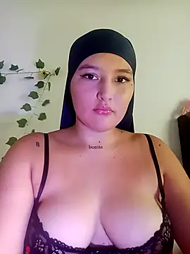 Snapshot of Celeste_camila18 chatting on October 2, 5:29 pm Celeste camila18 online show from October 2, 5:29 pm