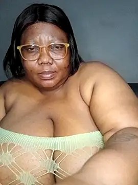 DAIRYBELLELIZxx online show from July 30, 9:04 pm