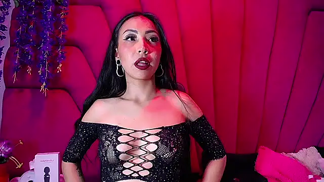 nathalia pink online show from October 27, 8:14 pm