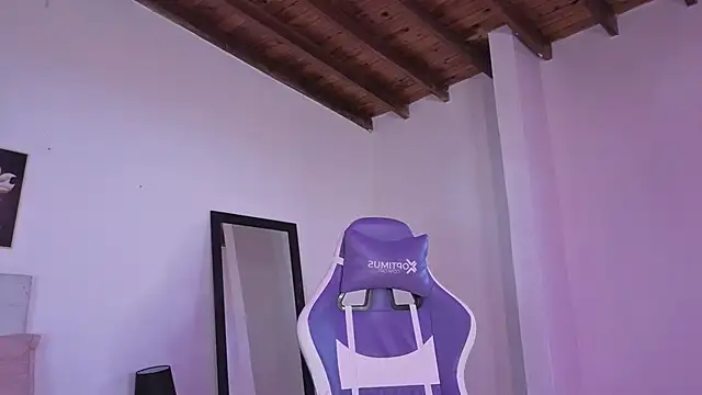 AnneGagner online show from October 3, 9:31 pm