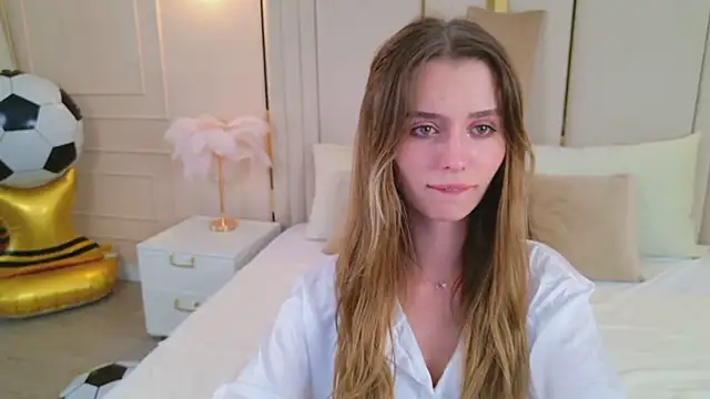 MarybethSnow online show from July 2, 5:08 pm