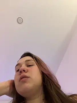 SuzieMurray online show from November 12, 12:25 pm