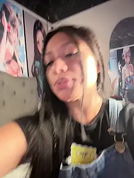 Im Little online show from August 1, 3:19 am